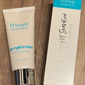 Thrive Causemetics Overnight Sensation Sleep Mask